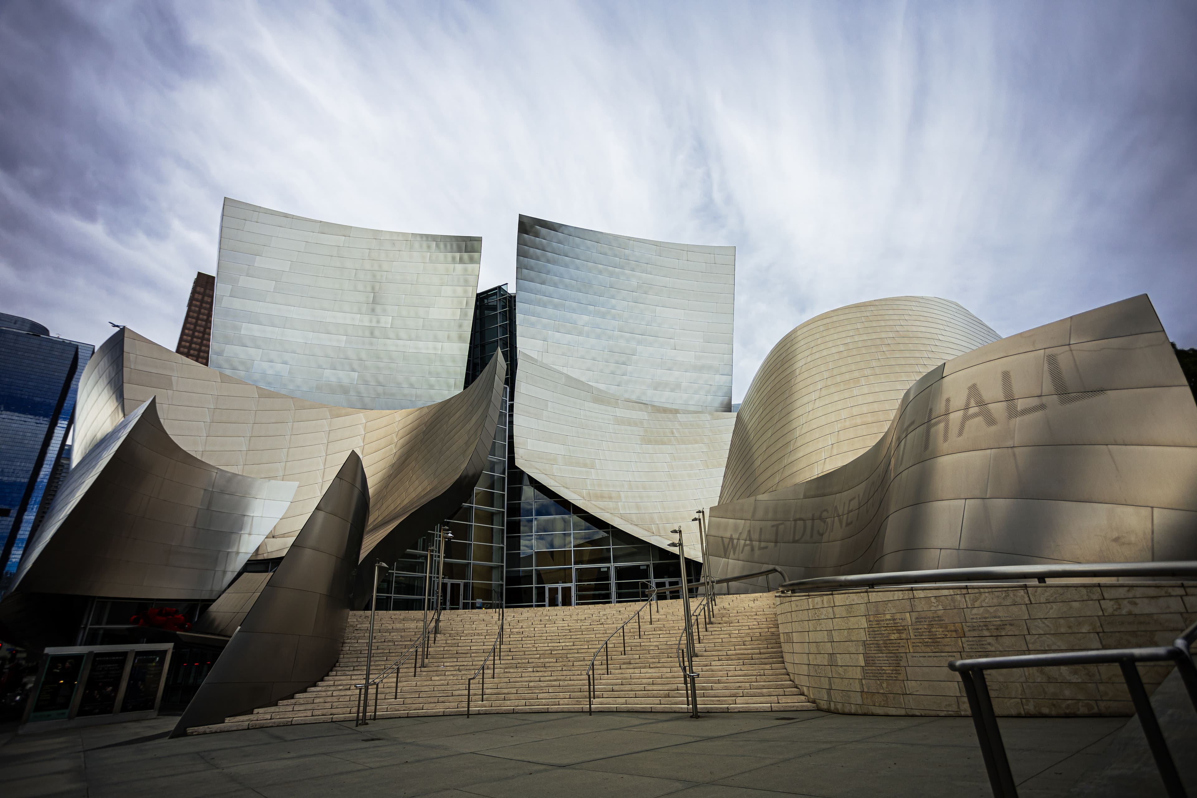 what to do at walt disney concert hall beyond the concert: a guide for groups
