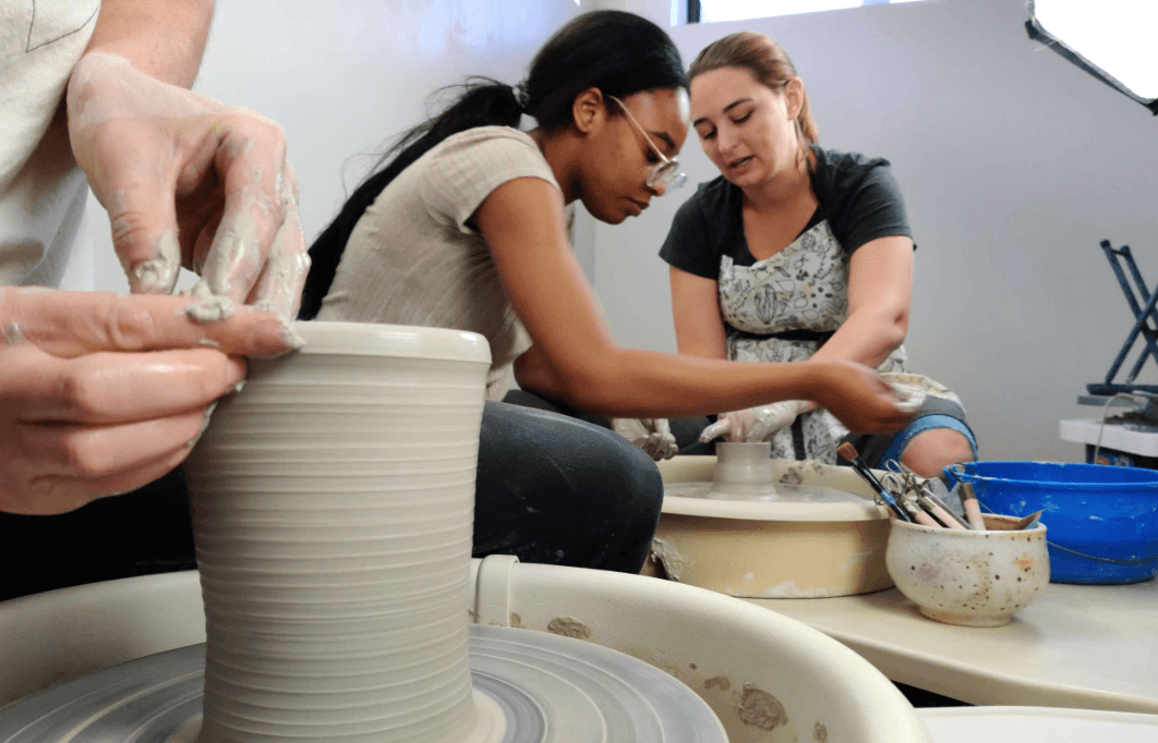 best pottery classes in la to take with a group of friends